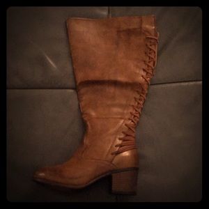NEW Torrid Distressed Cognac Boots Lace-Up Back